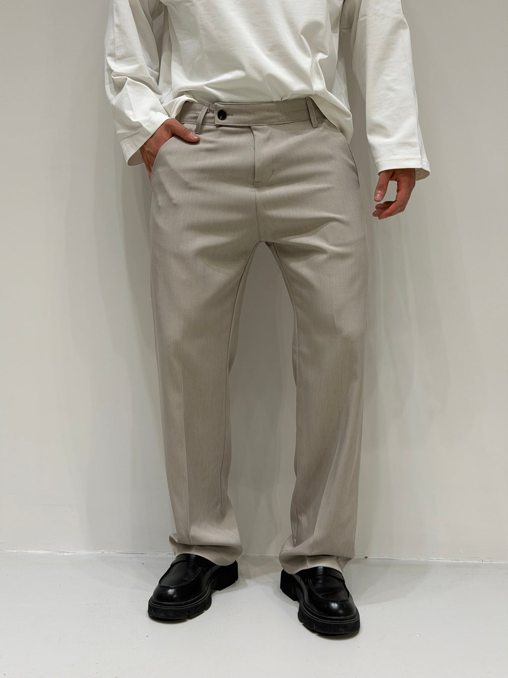 Pantalón de pierna ancha – comodidad y estilo