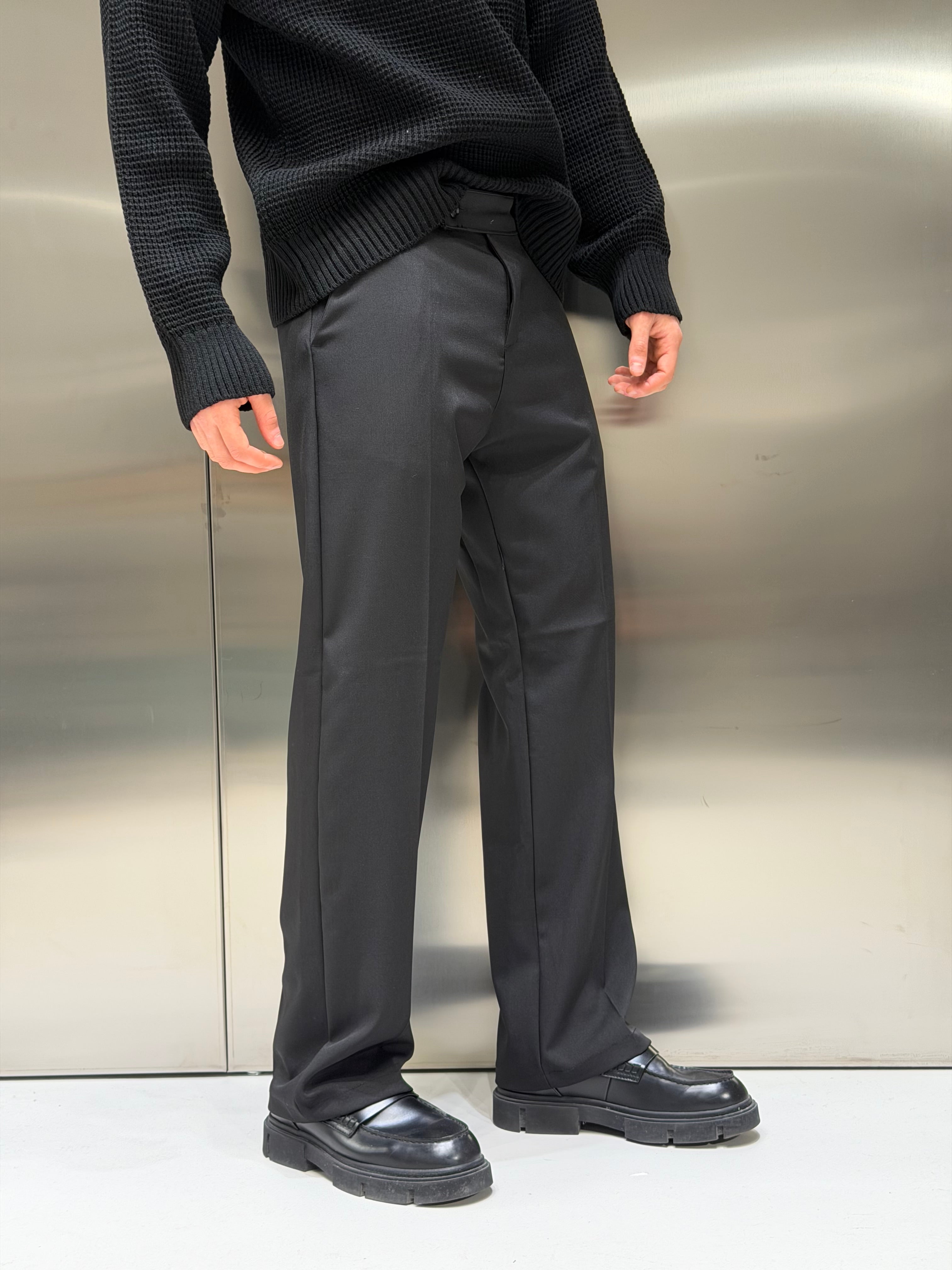 Pantalón de pierna ancha – comodidad y estilo