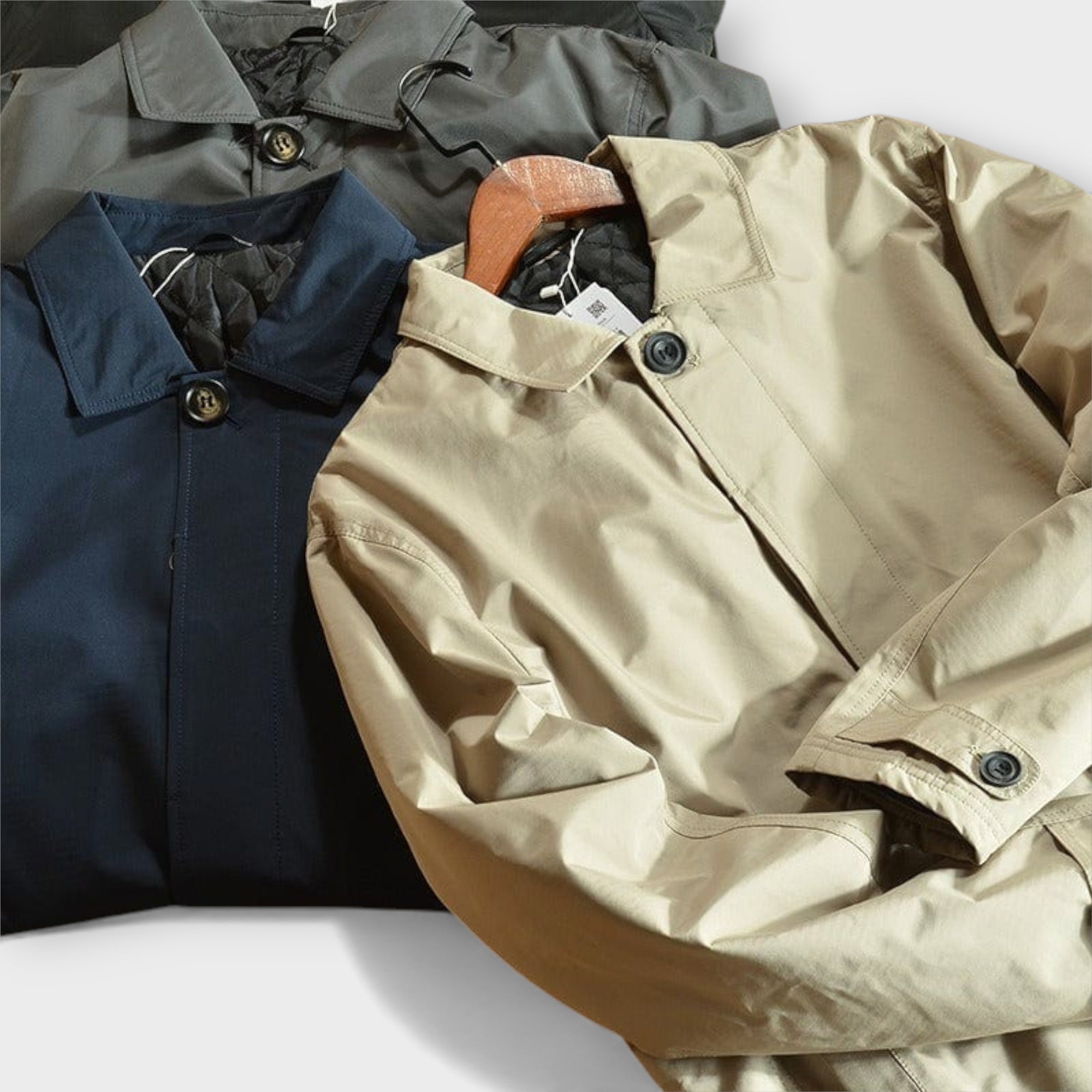 Trench elegante: eleganza senza tempo per ogni occasione