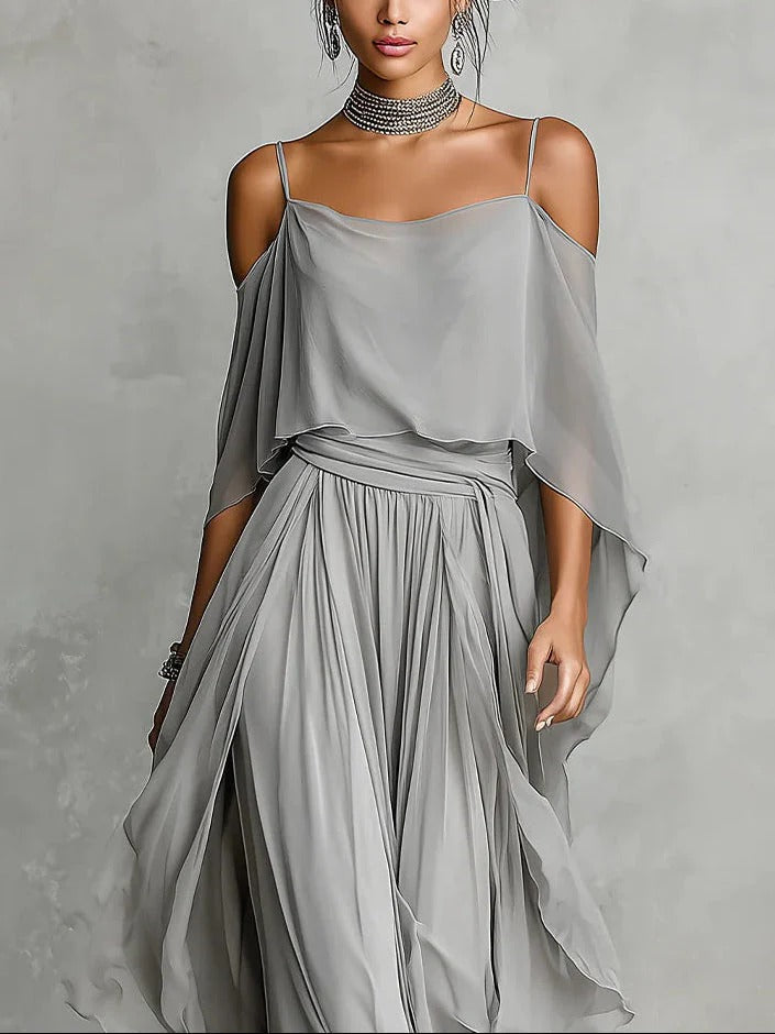 Isabela | Elegante Vestido Largo de Gasa con Hombros Descubiertos y Capas Fluidas